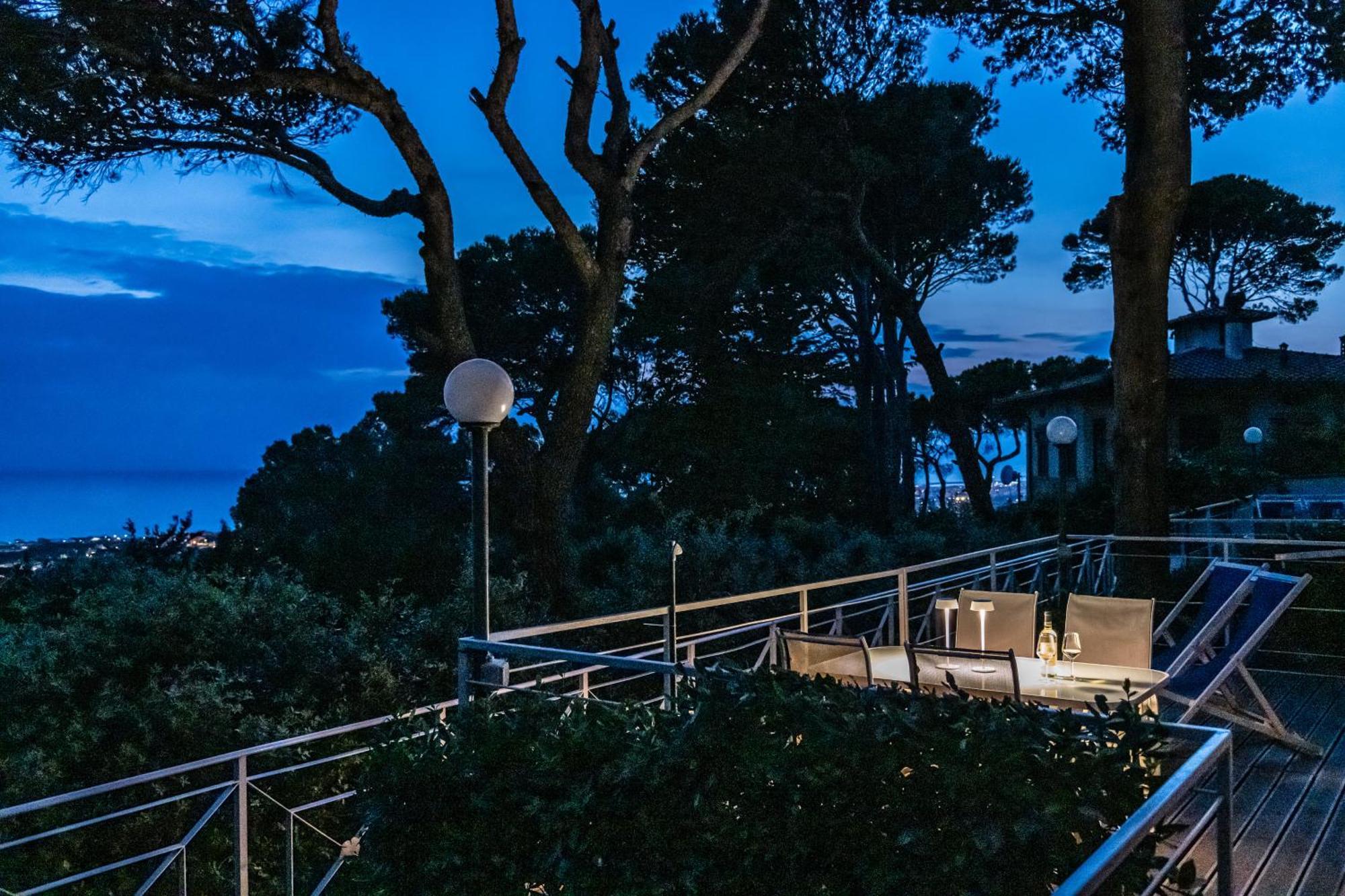 Appartamento Montenero Vista Mare Livorno Eksteriør billede